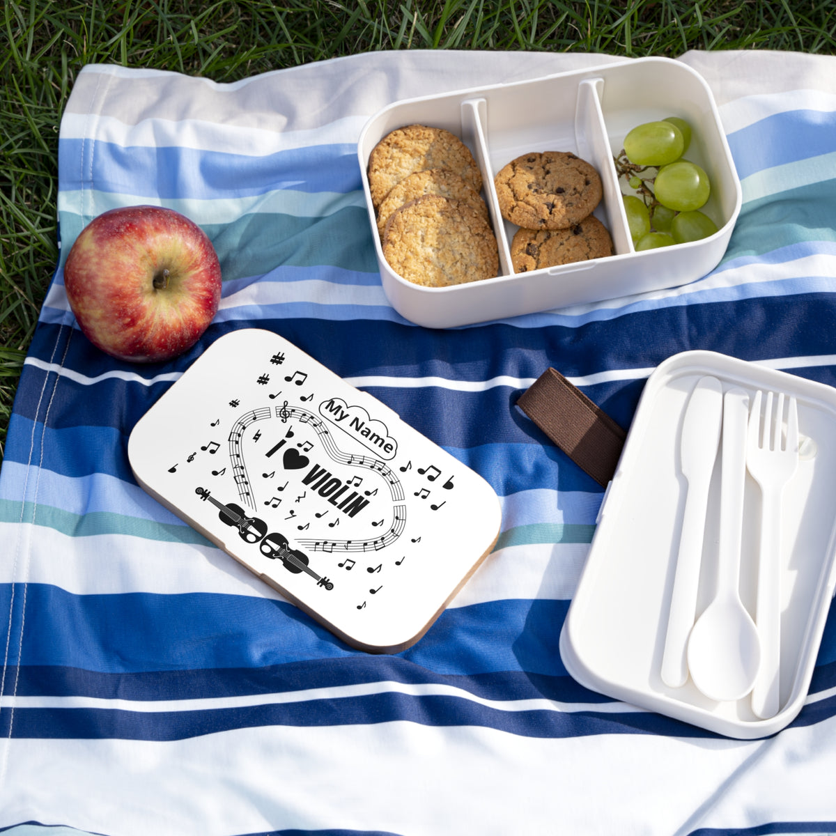 Music-themed Bento Lunch Box: 'I love violin' - black on white