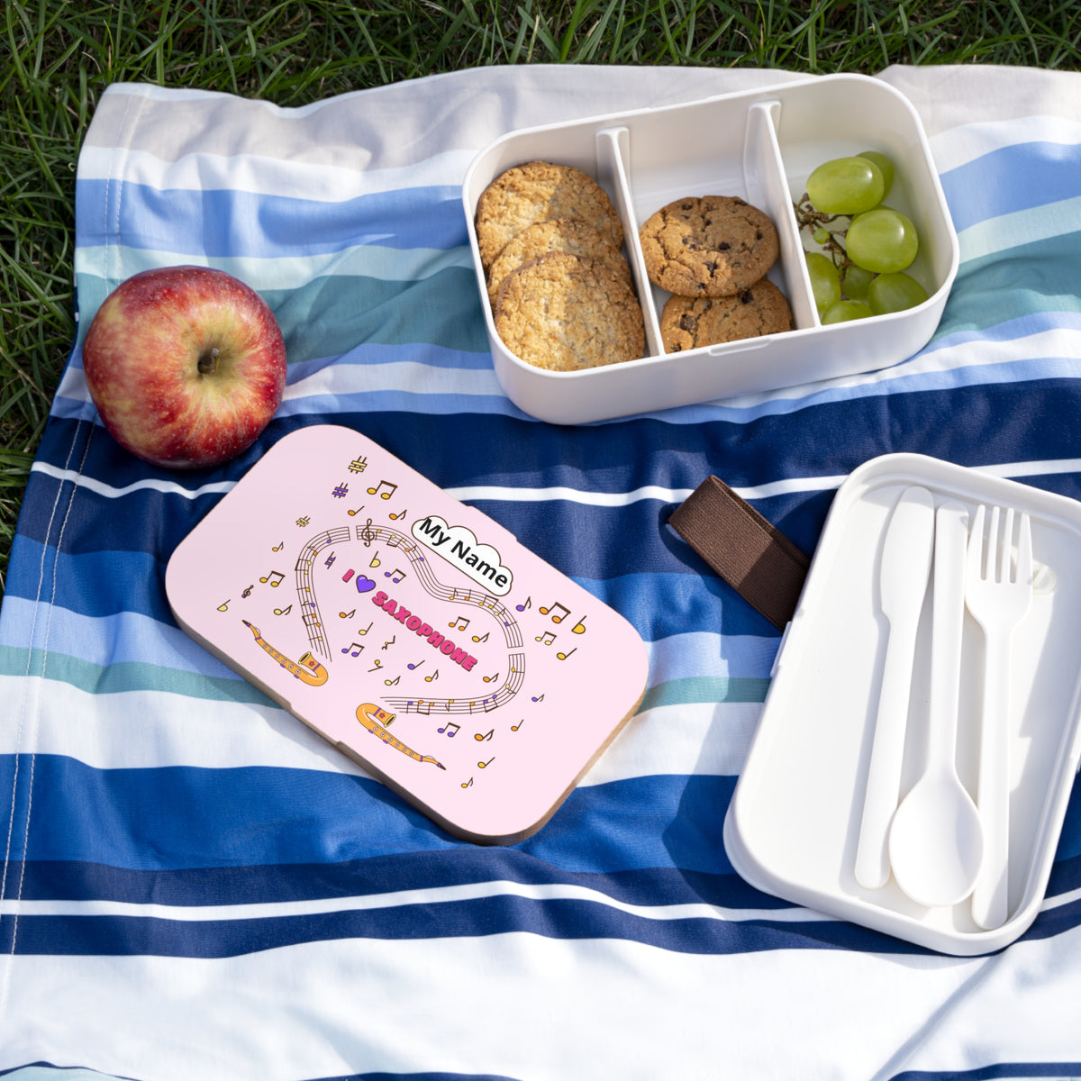 Music-themed Bento Lunch Box: 'I love saxophone' - pink