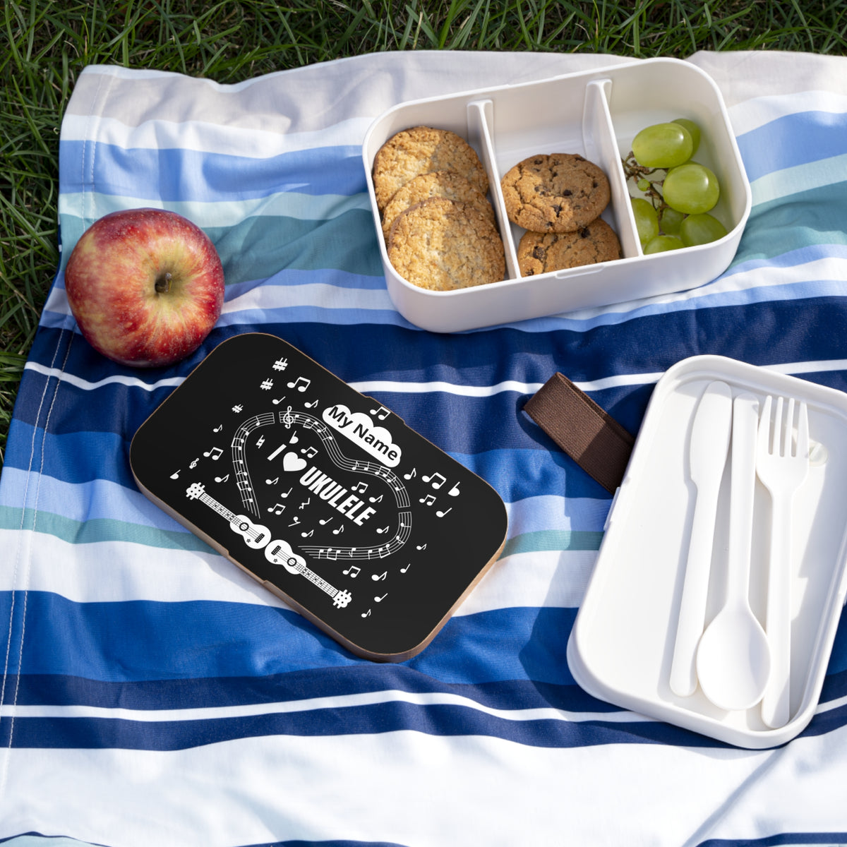 Music-themed Bento Lunch Box: 'I love ukulele' - black & white